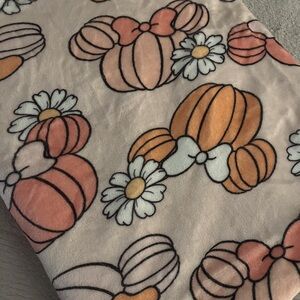 🌸🎃 MINNIE PUMPKIN FLORAL FLANNEL THROW BLANKET 🎃🌸